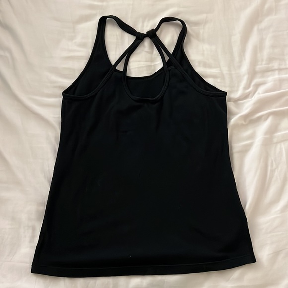 Pink work out top - Picture 2 of 3